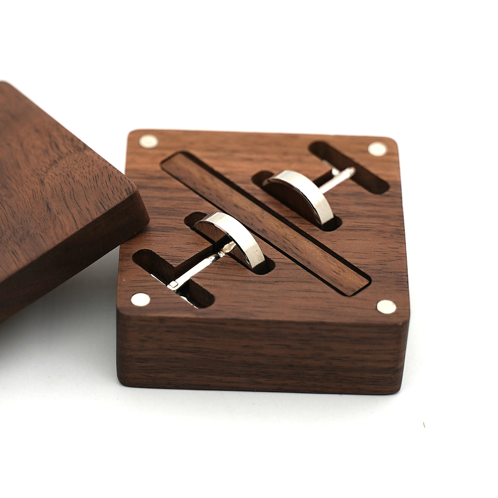Custom Engraved Wooden Groom A - مراجعة Men'S Grooming Set Gift وسعره