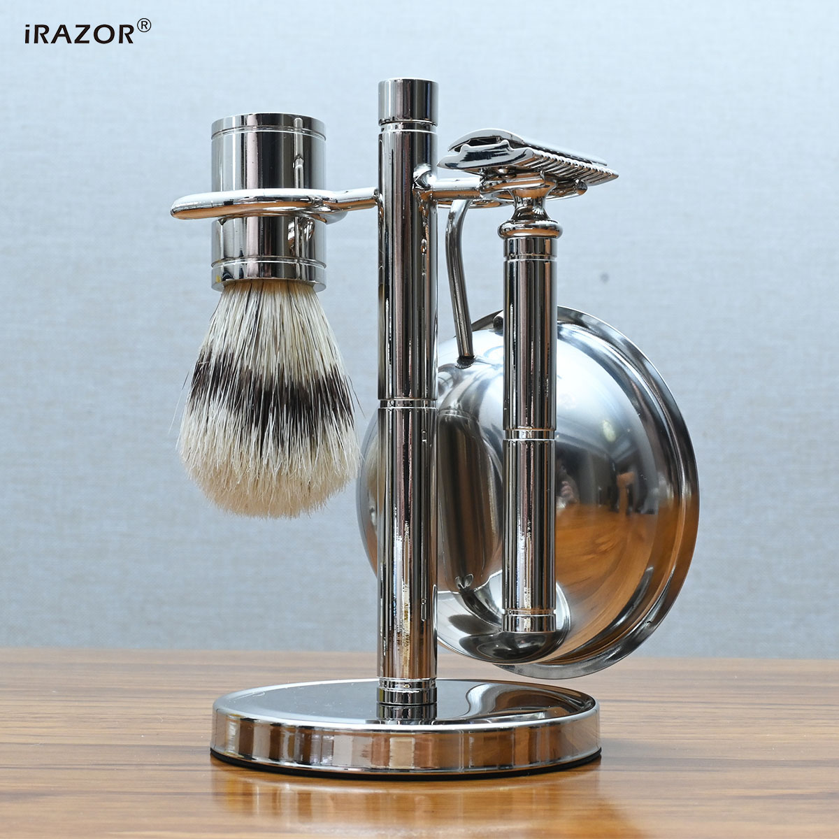 iRAZOR Classic Vintage Double  - مراجعة Mens Vintage Grooming Kit وسعره