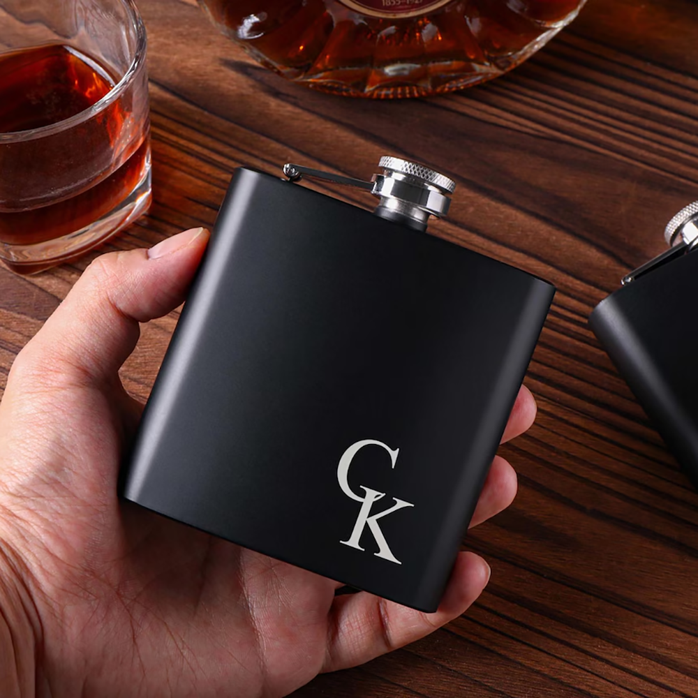Personalized Name Hip Flask Se - مراجعة Men'S Grooming Set Gift وسعره